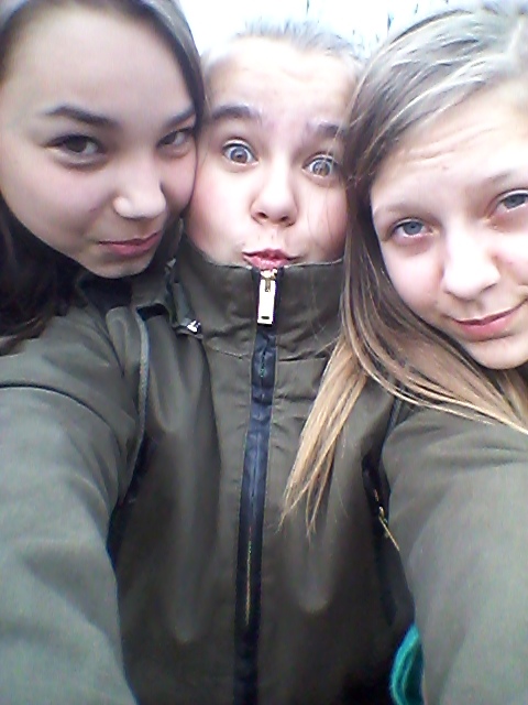 :-*