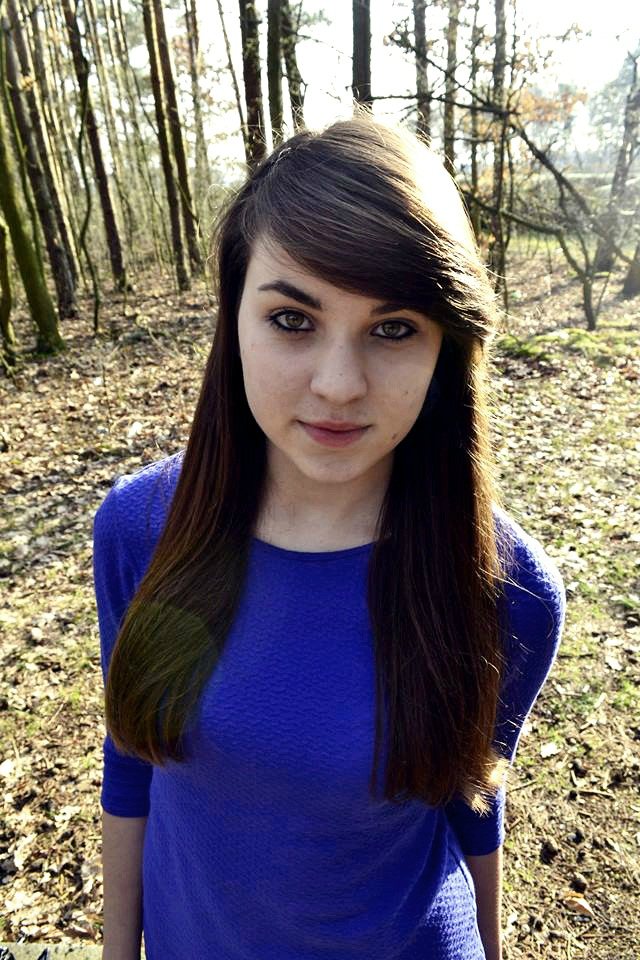 Wpis dwatysiacestotrzy