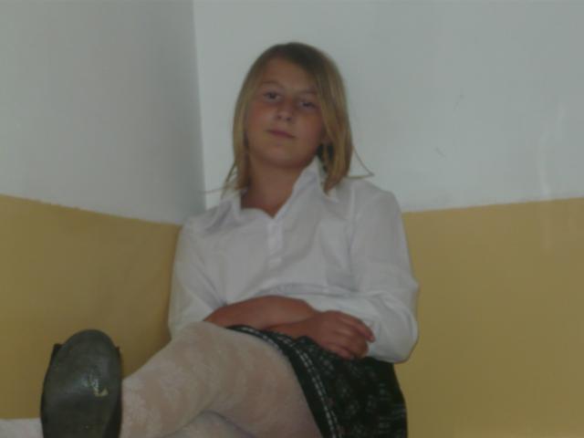Ja :L
