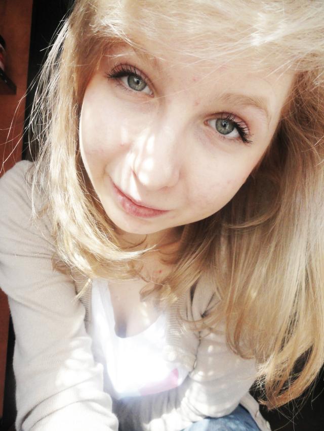 nie ufaj mi.