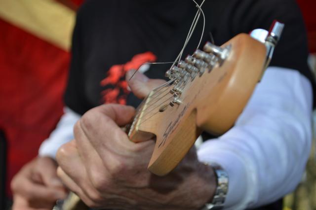 ,,Gitara''
