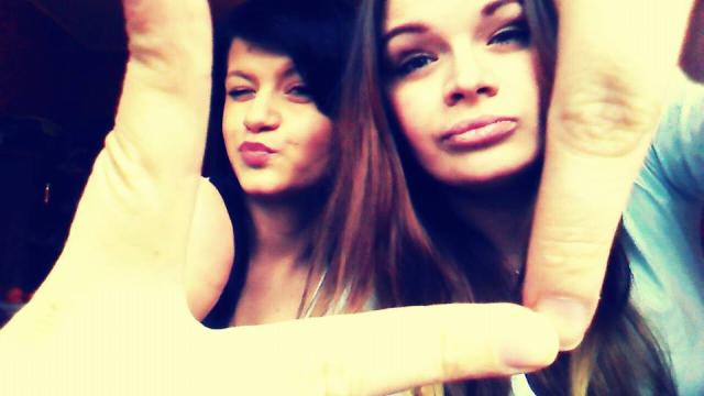 nigdy.