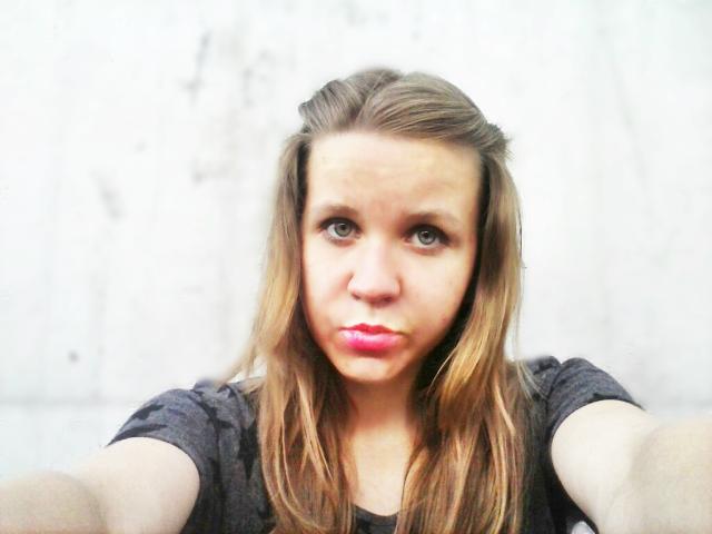 Nuda -,-
