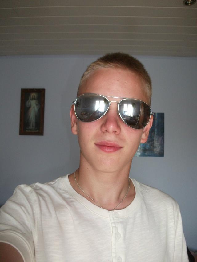 :D