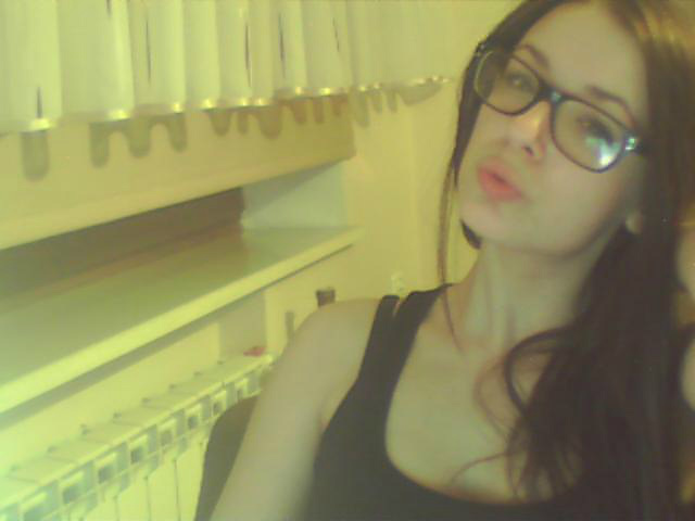 nudno.
