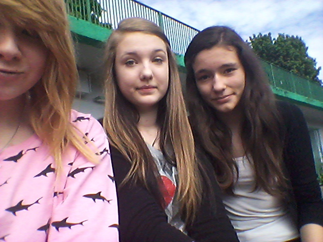 Pomau ;33