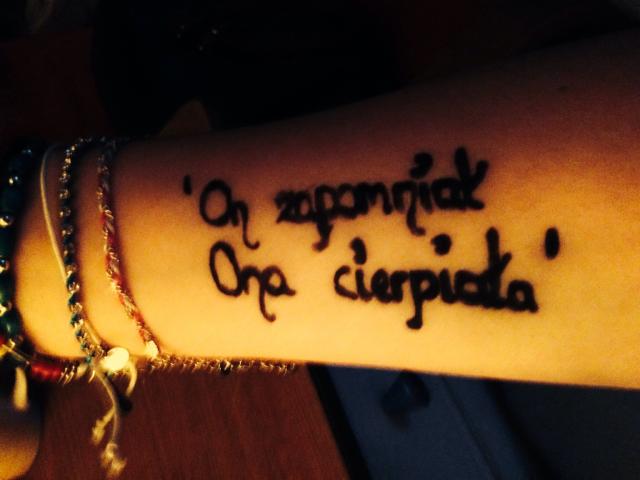 Henna :))