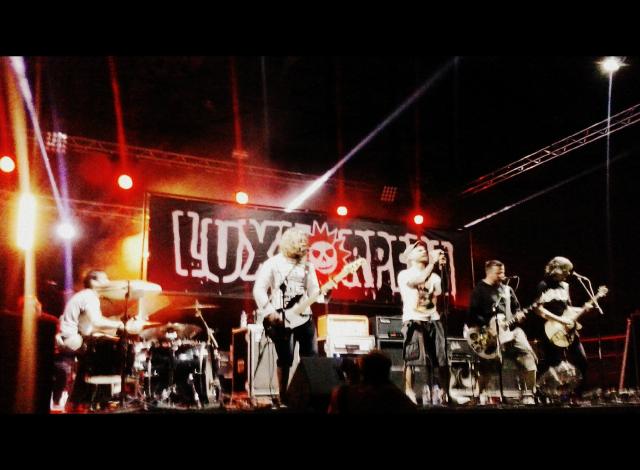 Luxtorpeda II
