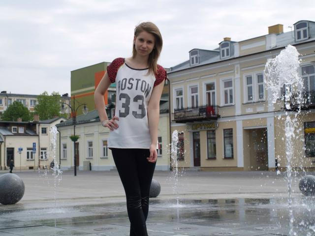 tskno i smutno ;__; 