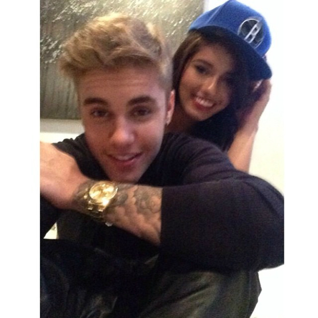 Justin and amazing girl < 3 y