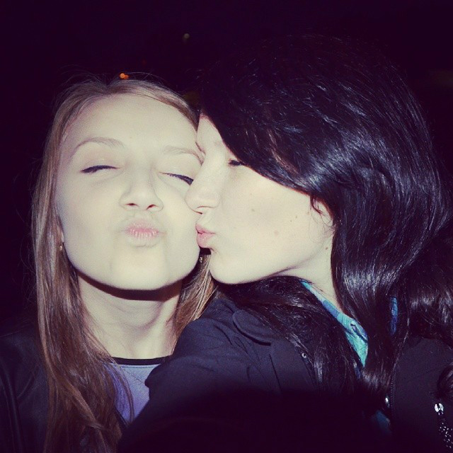 :*