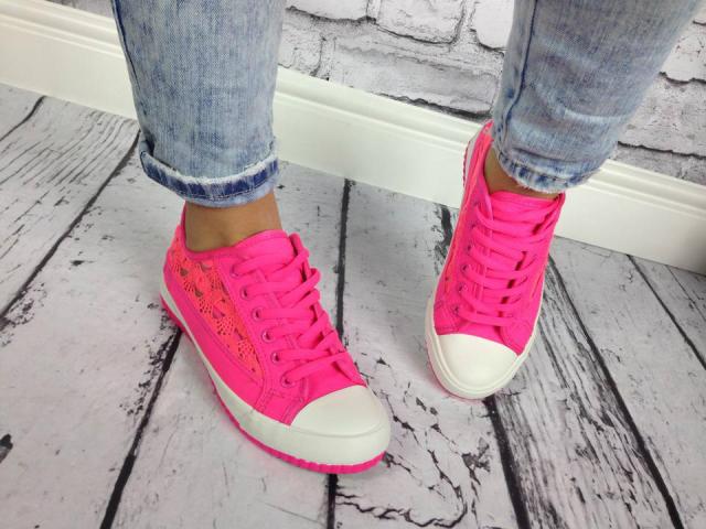 nowe neonowe trampki
