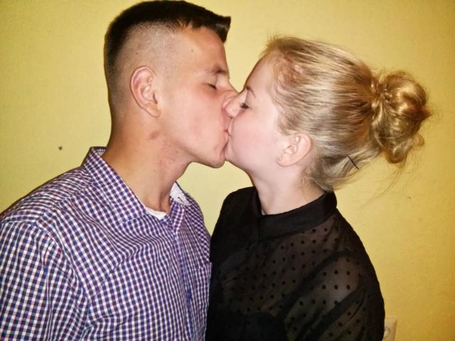 :*