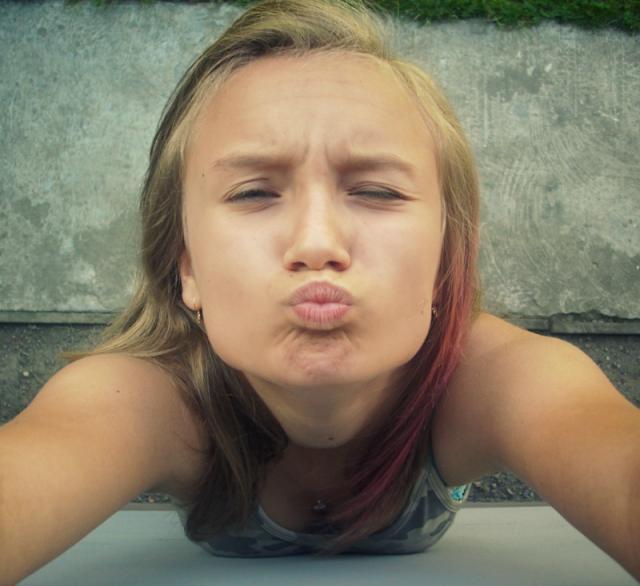 :*