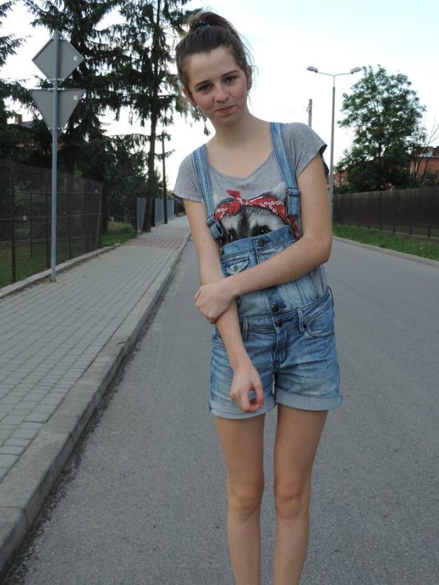 :*