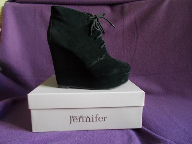 BUTY NA PLATFORMIE