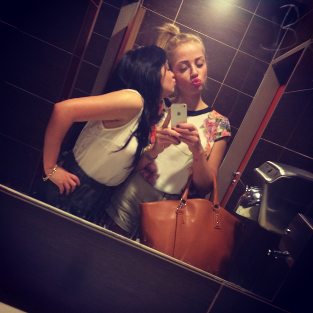 Wpis donttrustx