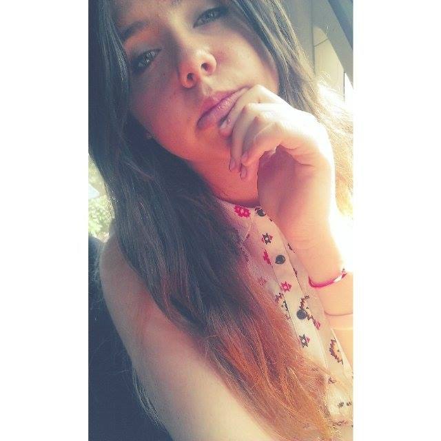 Fot;-