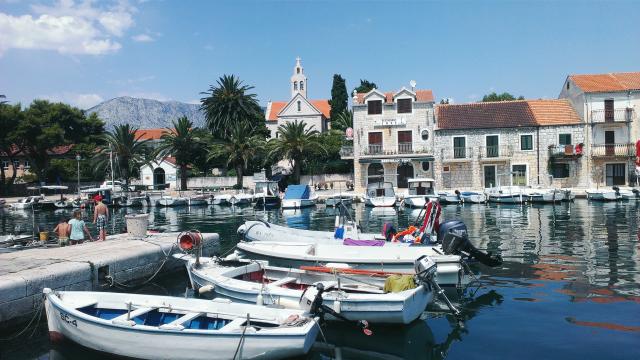 #Hvar