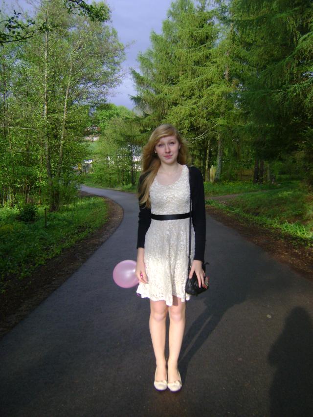 Domi pozdrawia :3