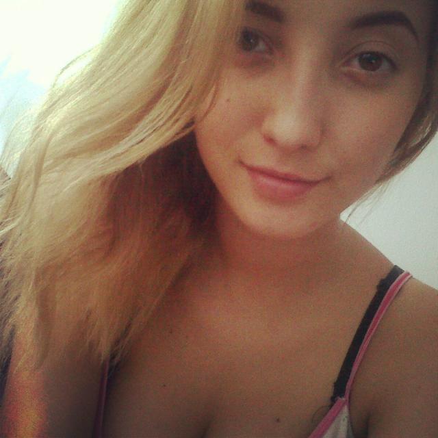 #Bezczel