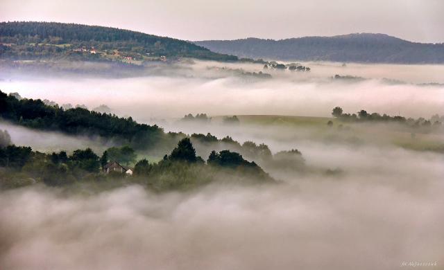 mglisty poranek nad Strzyowem