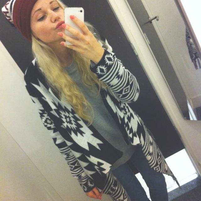 mnbnm