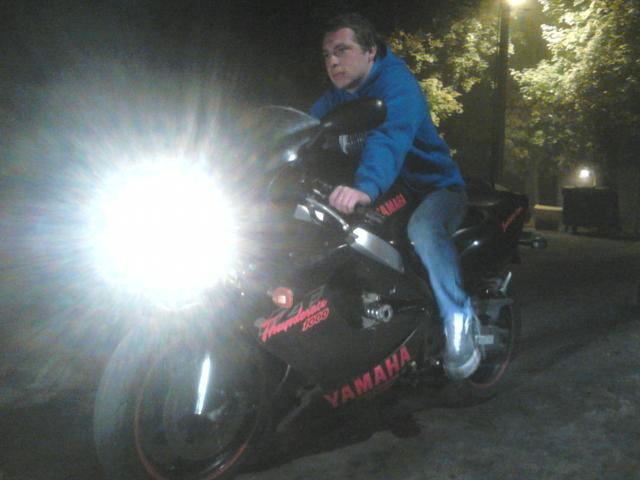 Na motorku