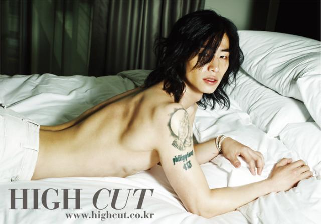 Song Jae Rim...