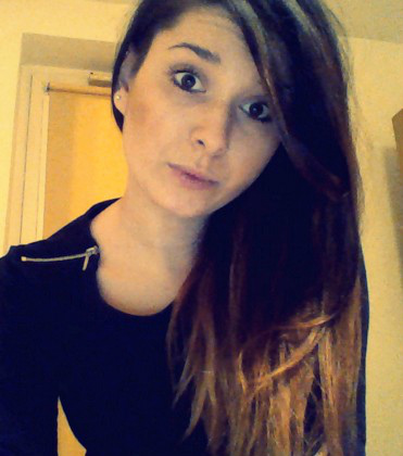 Nieidealna :)