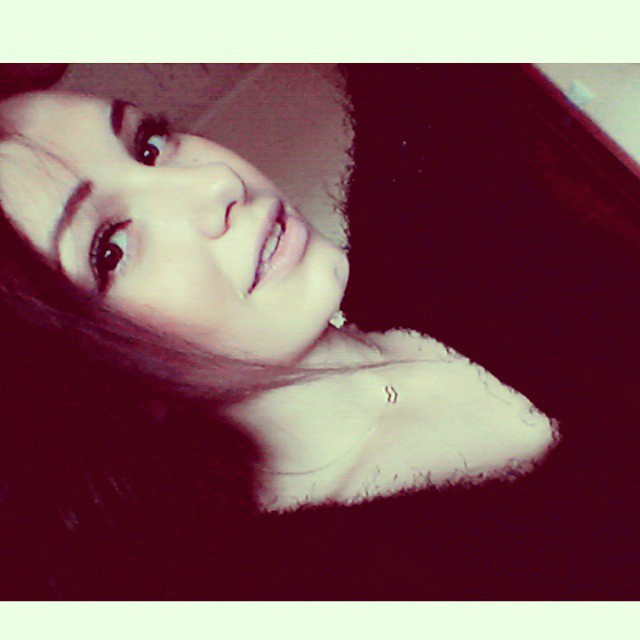 Brunetka baluuuje :D
