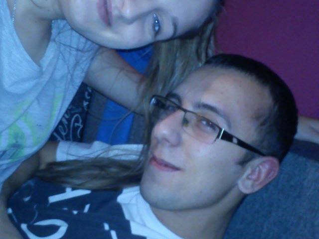 Ola;>