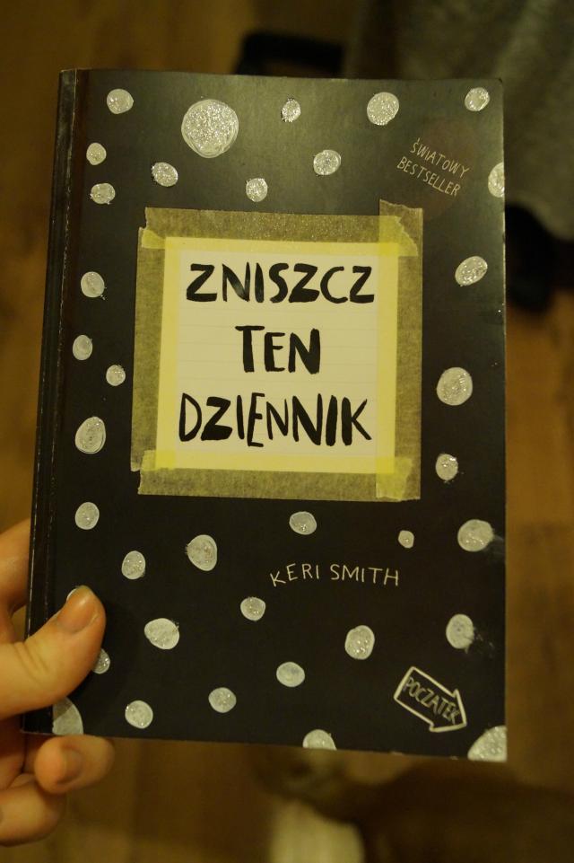 Zniszcz ten dziennki :) 