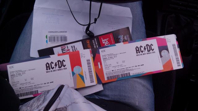 AC/DC!!!