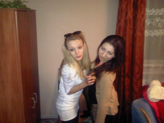 z blondyneeeczk:)