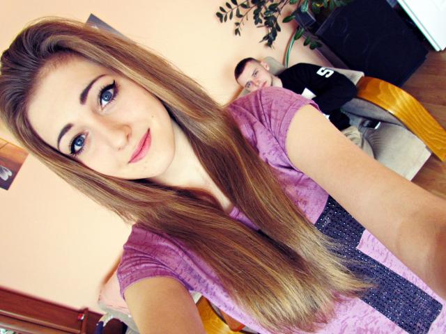 :* :)
