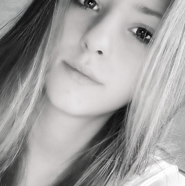 :3