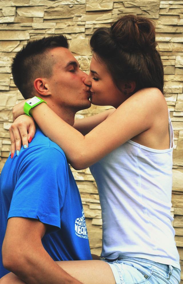 :*