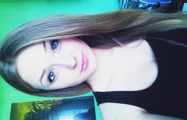 hduisagejhfey.