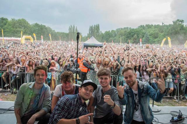 Festiwale = wolno