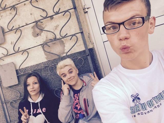 Przedstawiamy si!!!!!!!!!! :*