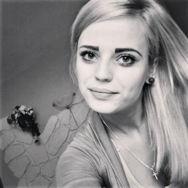 black&white