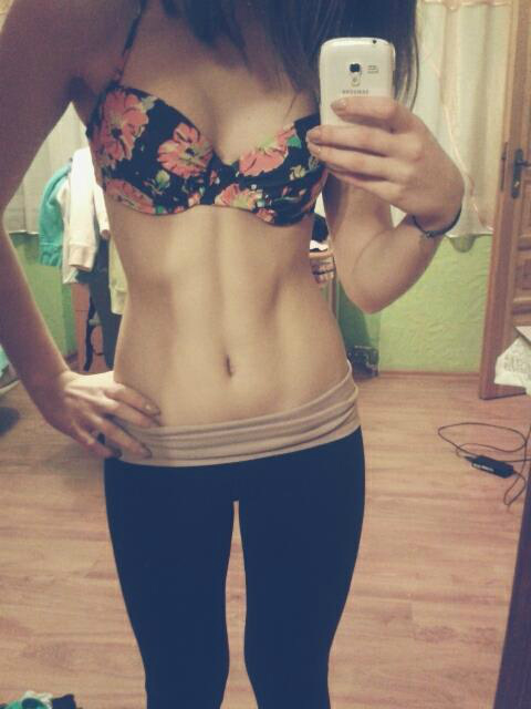 OMOM *,*