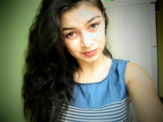32.