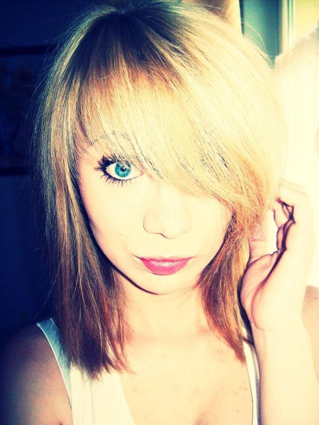 eminem love the way you lie 