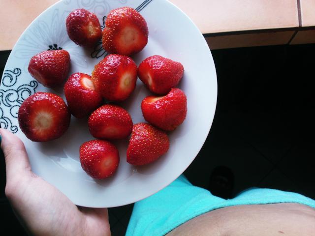 iugfeyihufehf.