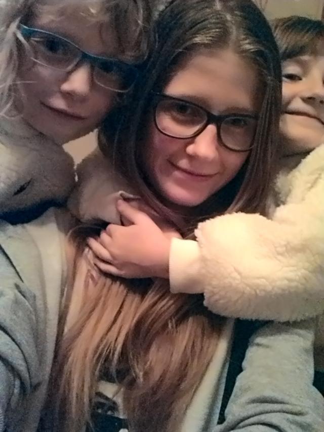 :*