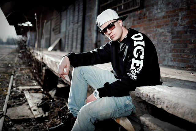11.Sitek