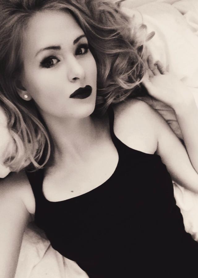 katherine, nie lola. 