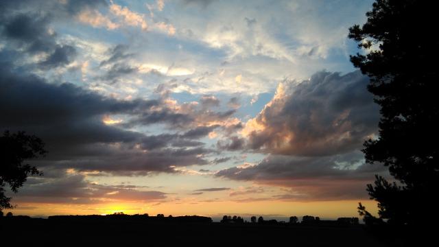Sweet Cloud zaczyna. 